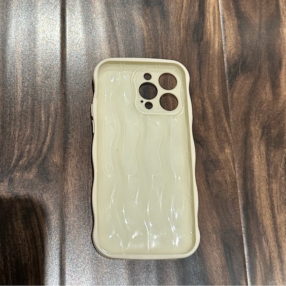 Water Ripple Pattern Curly Wave Frame Soft iPhone 14 Pro Max Phone Case - Picture 3 of 3